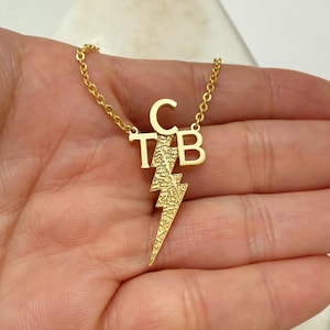 Tcb elvis necklace - Etsy 日本