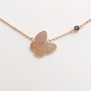 Collar de mariposa con huella dactilar personalizado: joyería con piedra de nacimiento en oro de 14 k