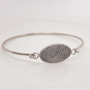 Oval Charm Bracelets/Pet&#39;s nose print Bracelets/Custom Fingerprint Bracelets/Actually Handwriting Bracelets/Custom Engrave Bracelets