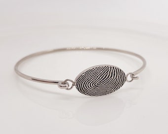 Op maat gegraveerde ovale bedelarmband/werkelijke vingerafdruk, handschrift gegraveerde armbanden/cadeau neusafdruk huisdier