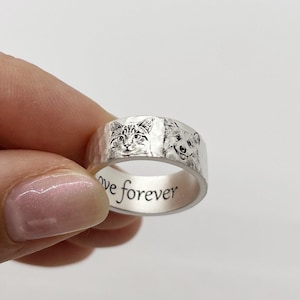 Hammered Ring/Custom Pet&#39;s photo Ring/Pet&#39;s Memorial Ring/Pet Loss Jewelry/Pet Sympathy Gifts/Pet Remembrance Jewelry/Pet&#39;s Memorial Ring