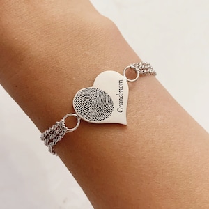Mom gifts/Heart-shape Handchain/Heart Bracelets/Custom Fingerprint HandChain/Fingerprint Chain Bracelets/Memorial Gift image 1