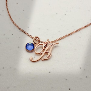 Joyería con piedra de nacimiento/Collar con inicial de piedra de nacimiento en oro de 14 quilates/Collar con dije de letra personalizado para mamá primeriza/Regalo de cumpleaños para ella/Regalo para mamá