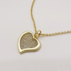 Collar con colgante de corazón personalizado con huella dactilar: Joyería grabada con huella dactilar real
