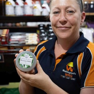 Beeswax Balm (100g) image 1