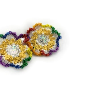 Crochet Hair flower with alligator clip image 1