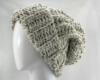 Neutral beige slouch hat in tweed yarn