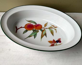 Gorgeous Royal Worcester Evesham Vale fine porcelain 11 3/8" baker or pie dish/serving bowl, oven to table ware. Lovely gift!