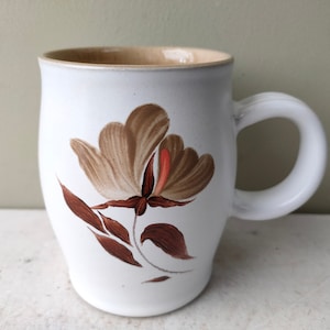 Stunning tea or coffee mug made from Denby Pottery Stoneware in &quot;Windflower&quot; floral design. Replacement item or perfect gift.