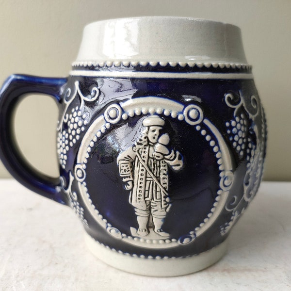 Charming Vintage Wekara German Stoneware Mug/Stein. "alt heidelberg du feine du stadt an ehren reich". Hand painted Cobalt blue. Great gift.