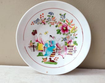 Gorgeous Antique 5 1/2" saucer/dish by Hilditch pottery. Brightly clobbered Georgian transfer ware in Chinoiserie style 1822-1830.