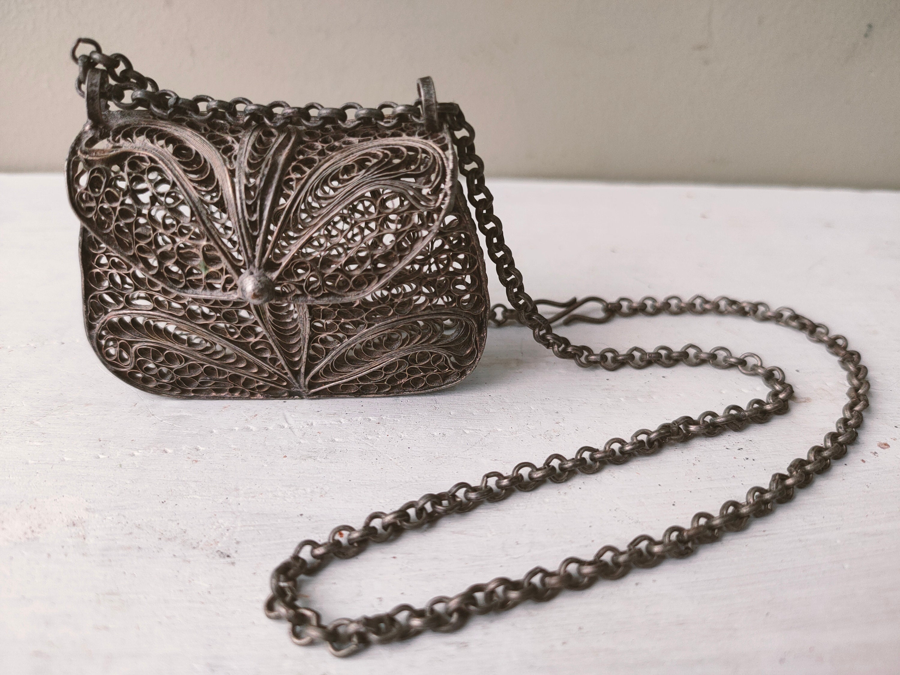 Breloque De Sac à Main Arcane Paris - Métal Argenté, Vintage XXe Siècle, Occasion