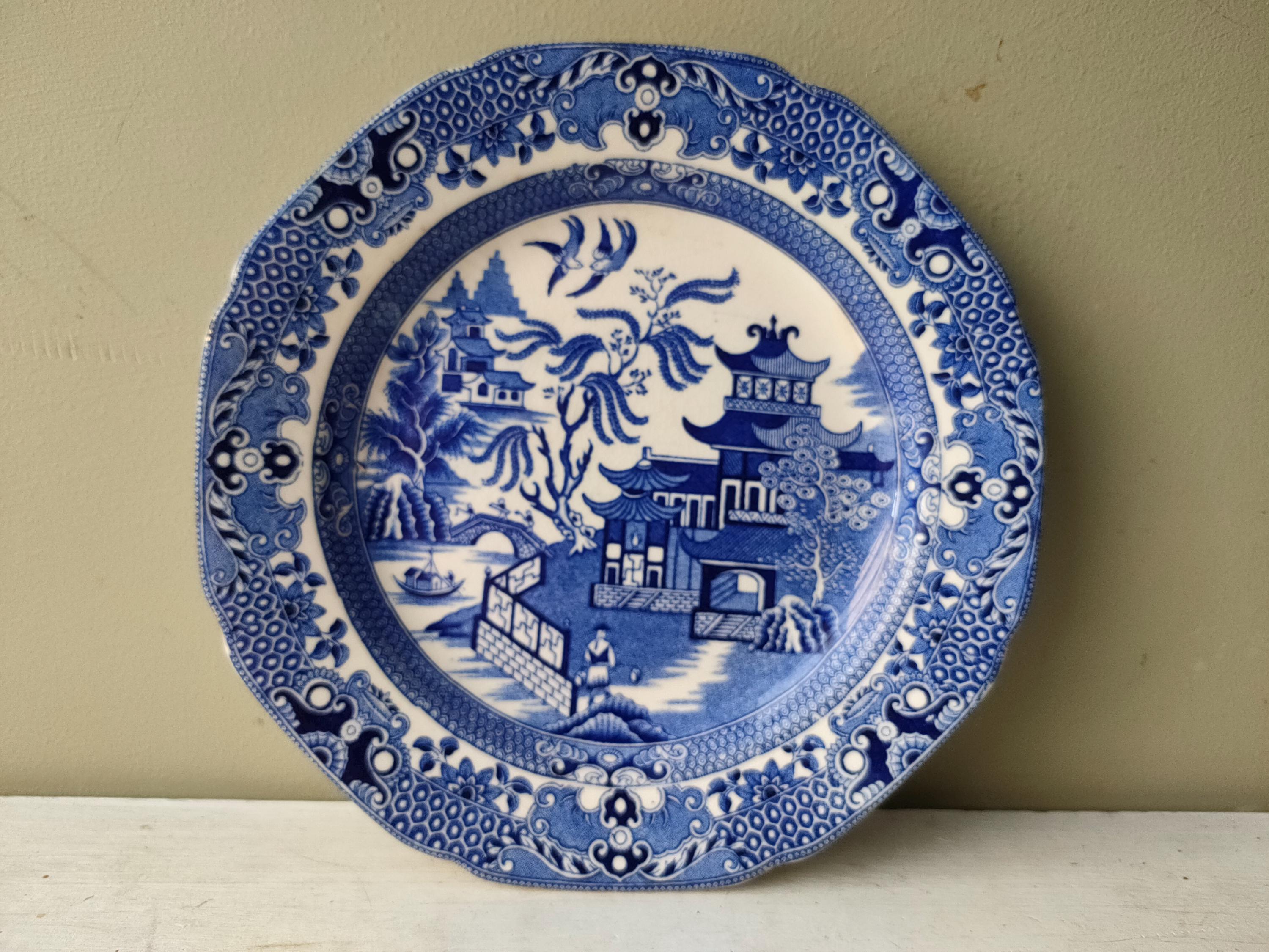 Blue Willow Burleigh - Etsy Australia
