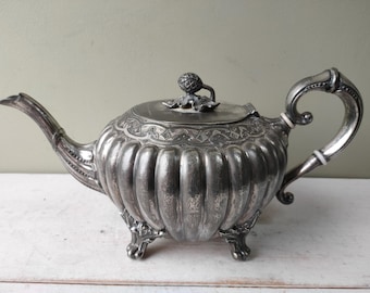 Beautiful Antique Silver Plated Teapot stamped Best Metal Sheffield 2131. Fluted melon shaped design. Lovely gift.