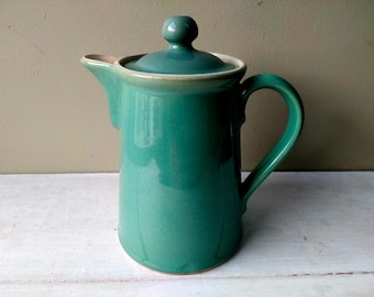 Lovely 1 1/4 pint lidded coffee or hot water pot made from Denby Stoneware. Donald Gilbert Manor Green design, cream interior. Lovely gift!