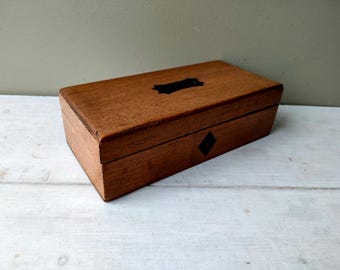 Beautiful hand made Wooden savings/ money box. Hand crafted Wooden box. Lovely gift.