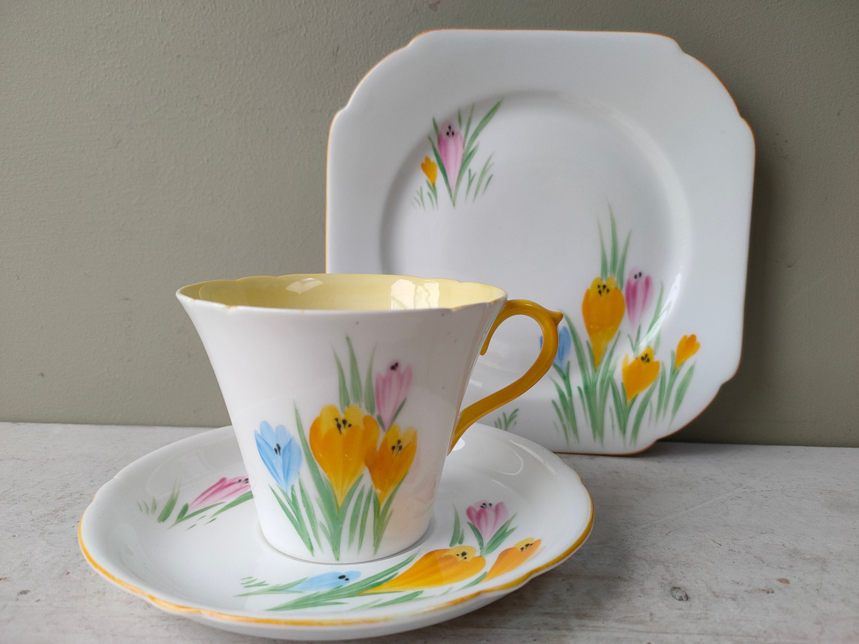 Gorgeous Rare Shelley Trio of Side Plate, Teacup and Saucer. Art