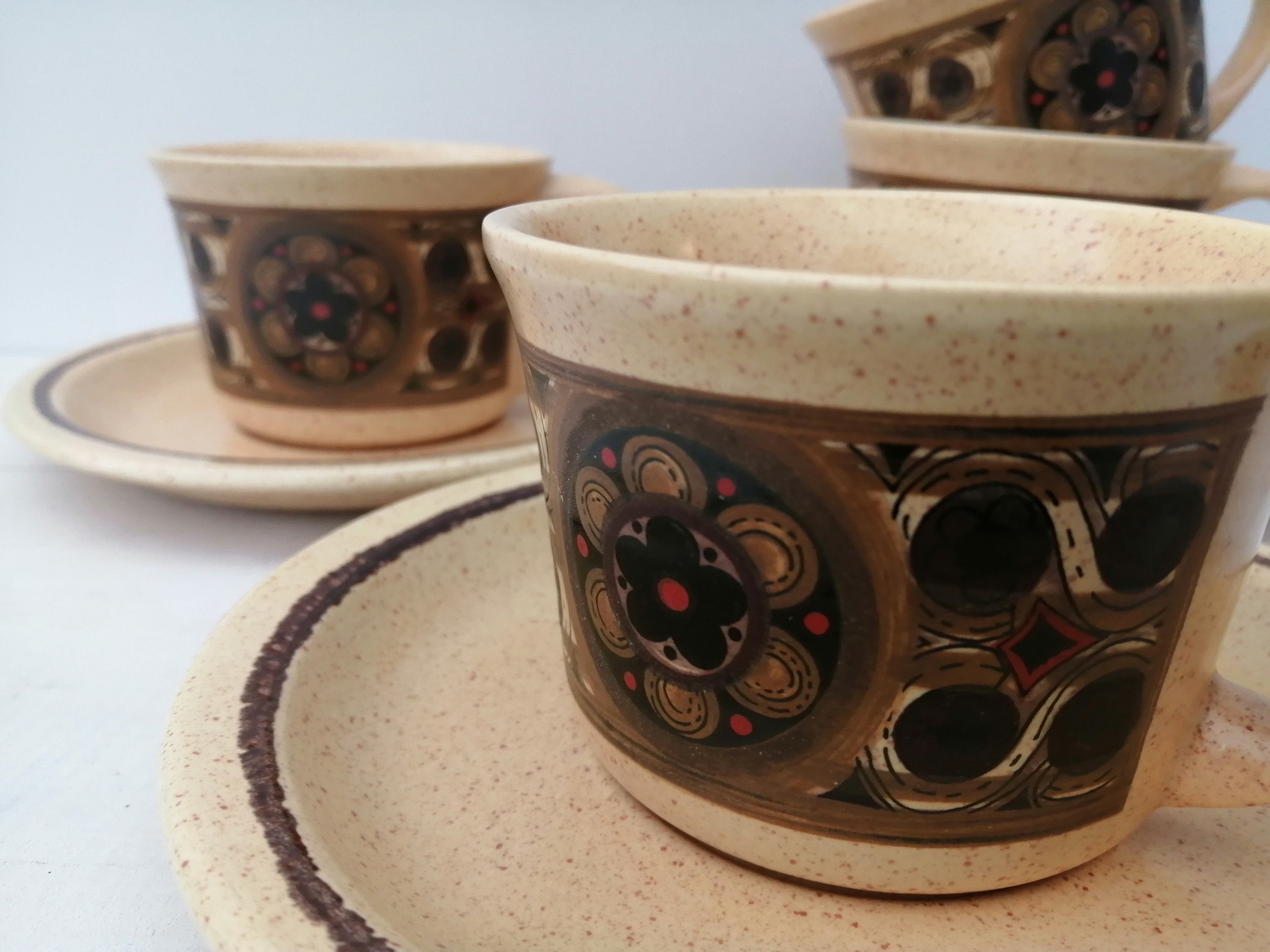 Set of 4 Vintage Retro Tea Cups and Saucers. Etsy