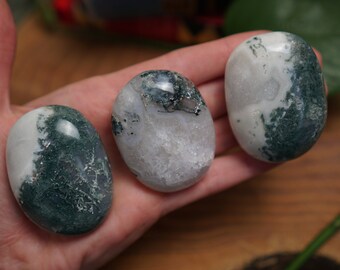 Moss Agate Palmstone, Green Moss Agate Polished Stone, Moss Agate Pebble