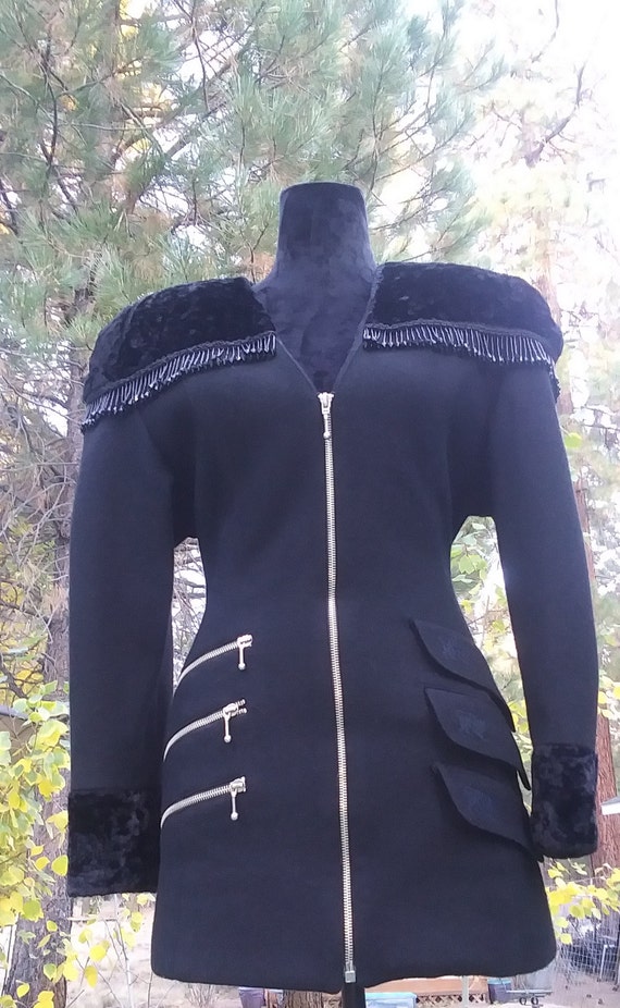Vintage Black 100% wool Jacket-Coat Boho Hippie Go