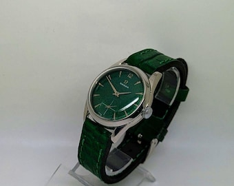 Omega Swiss Made wristwatch vintage 1958 mechanical 17 jewels w/ stainless steel case. Serviced.