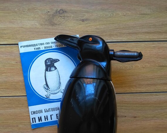 1970's SWANSON スワンソン ペンギン ビンテージ アドバタイジング Soviet Vintage 70s Penguin Design Metal Siphon Seltzer Soda Heavy