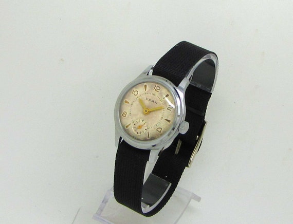 Vintage 50s Soviet Uran Wostok space wristwatch. … - image 2