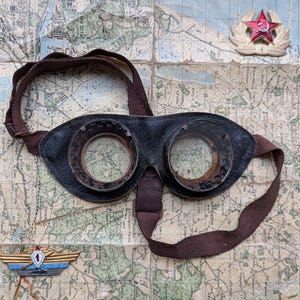 Military russian vintage 60s goggles with ventilation, protective glasses, motorcyclist goggles, aviator glasses, industrial steampunk.