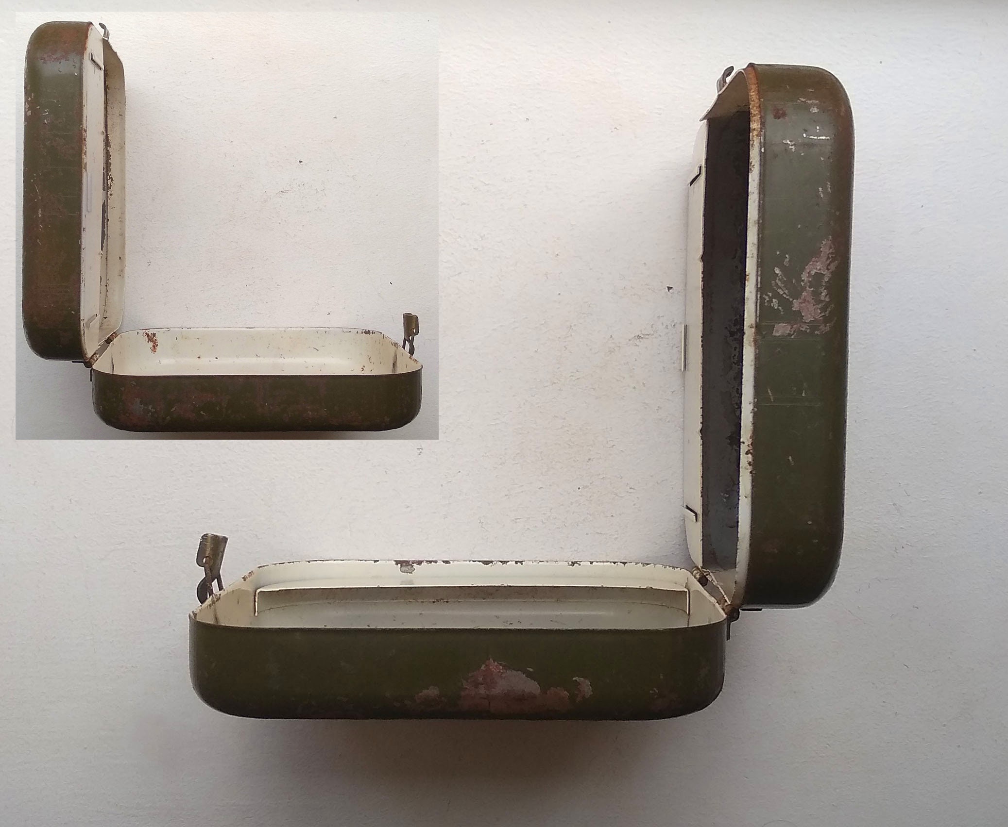 Soviet Military Vintage 70s Metal Khaki First Aid Kit With Lock