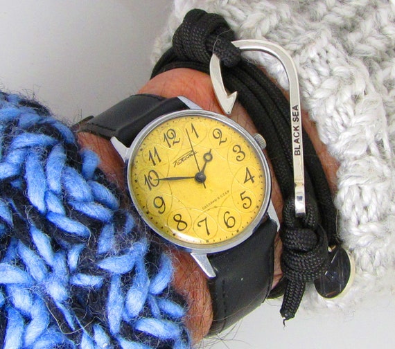 Men's Vintage '70s Soviet Guilloche RAKETA 2609HA