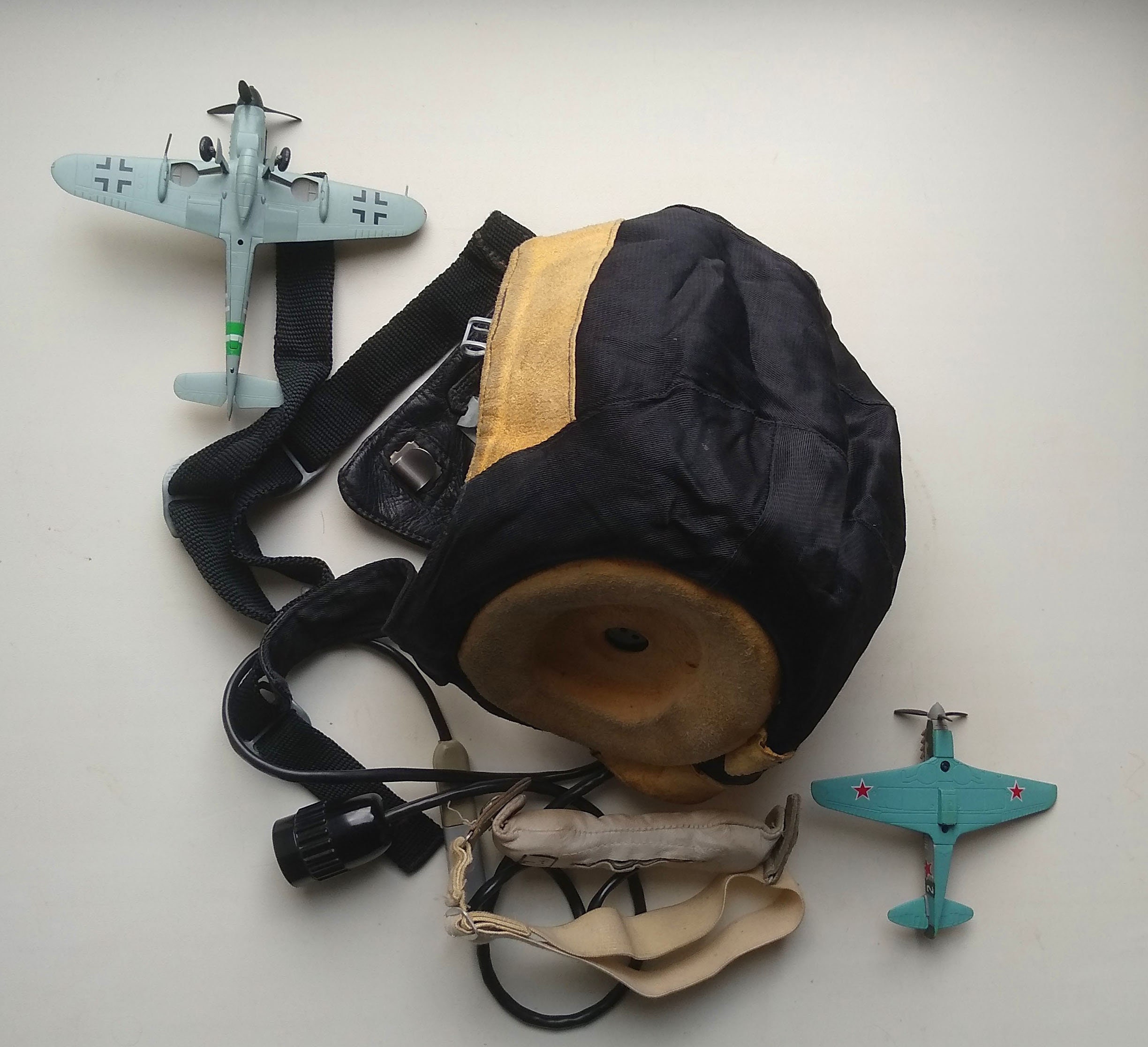 レア 初期オリジナル MiG/Su パイロットレザー フライトヘルメット Soviet Flying Helmet Military Vintage 90s Mig Pilot Summer Black