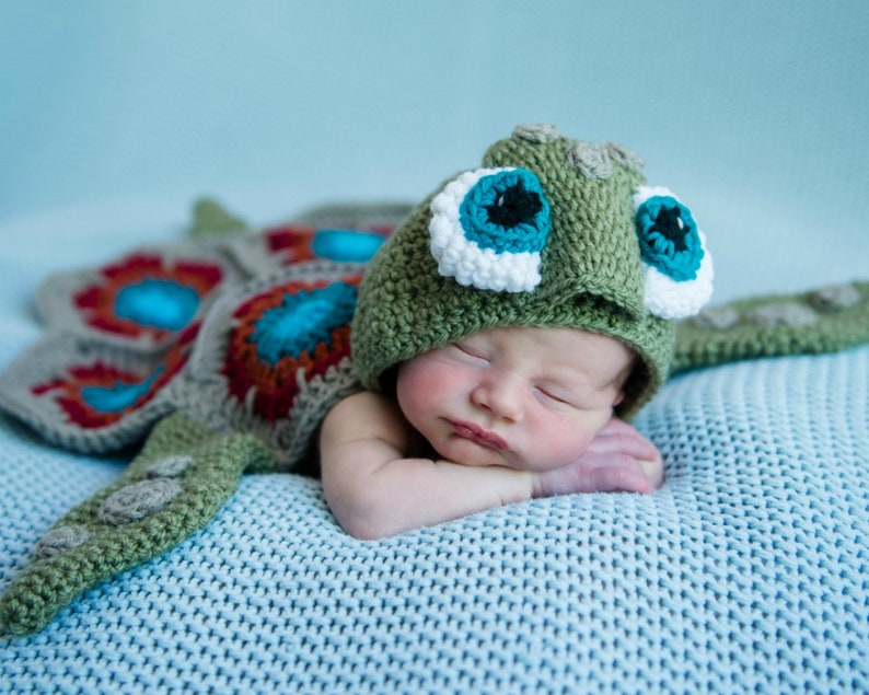 CROCHET PATTERN Hooded Sea Turtle Blanket / Turtle costume / Turtle Infant Prop / Turtle Blanket newborn to Adult size image 10