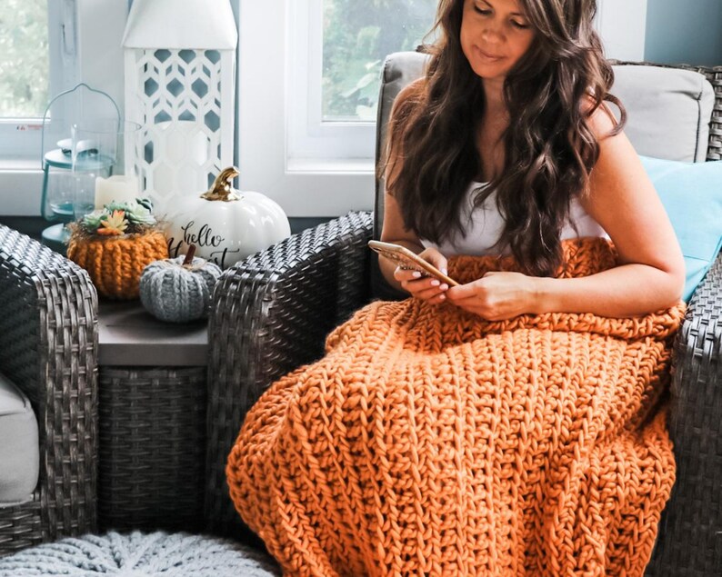 CROCHET PATTERN / Hello Harvest Chunky Throw Blanket image 10