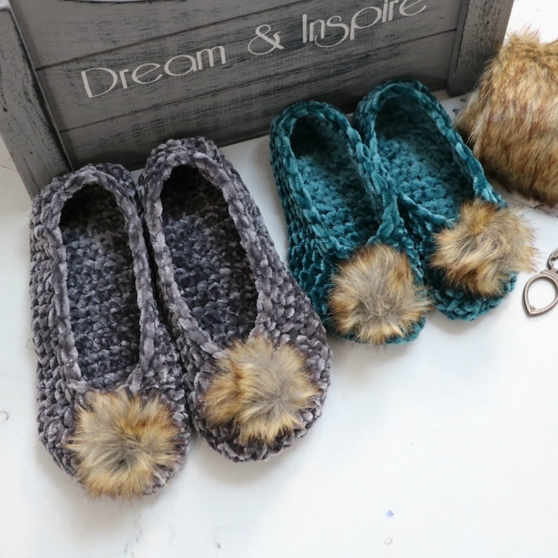 CROCHET PATTERN Velvet Ballet Pom Pom Slippers image 6