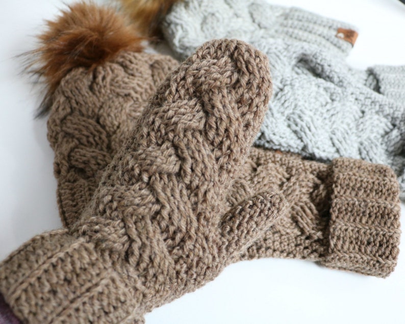 CROCHET PATTERN / Braided Crochet Mittens image 6