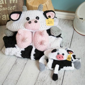 CROCHET PATTERN / Hooded Cow Blanket / Digital download / Baby Cow Blanket / Cow Costume image 3