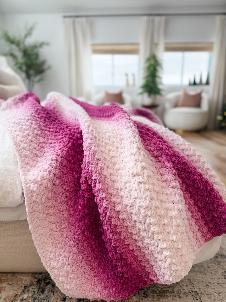 CROCHET PATTERN & VIDEO/ The 2-Day Throw Blanket, Easy Crochet Blanket, Beginner Pattern, Pdf, Quick Crochet Pattern, Chunky Blanket image 8