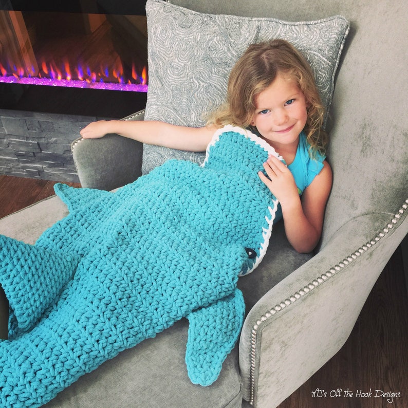 CROCHET PATTERN Dolphin Blanket Crochet Pattern for Dolphin Blanket Soft & Cozy Dolphin Blanket Crochet Pattern image 1