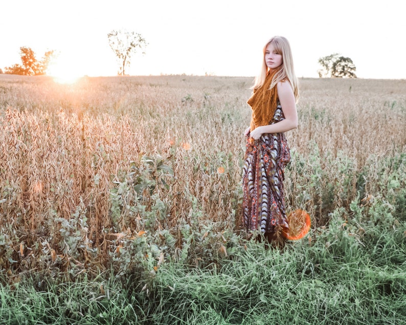 CROCHET PATTERN / Boho Sunset Shawl image 2