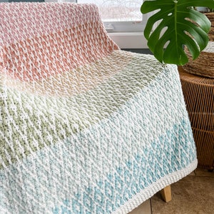 CROCHET PATTERN/ Rainbow Hugs Mosaic Blanket image 5