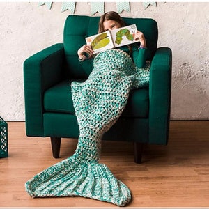 CROCHET PATTERN Mermaid Blanket Crochet Pattern for Mermaid Bulky & Quick Mermaid Blanket Crochet Pattern by MJ's Off The Hook Designs afbeelding 5