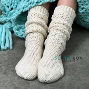 CROCHET PATTERN Lace Sock - Lace Crochet Pattern for Sock - Endless Lace Socks Crochet Pattern