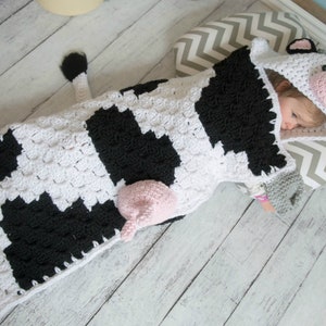 CROCHET PATTERN / Hooded Cow Blanket / Digital download / Baby Cow Blanket / Cow Costume image 9