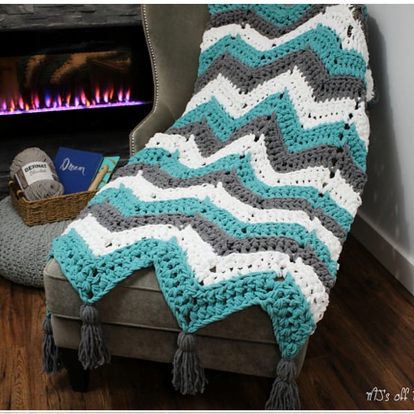 CROCHET PATTERN Bulky Chevron Throw - Chevron Throw Pattern for Crochet - Super Bulky Chevron Throw Crochet Pattern