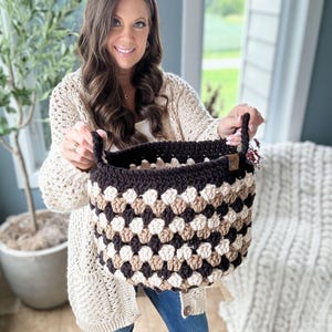 CROCHET PATTERN & VIDEO/ Fall For Granny Baskets, Crochet Basket Pattern, Easy Crochet Baskets, Granny Stitch Crochet Pattern, pdf, 4 sizes