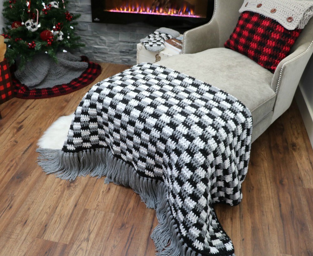 CROCHET PATTERN Rustic Farmhouse Plaid Throw Blanket Etsy Canada