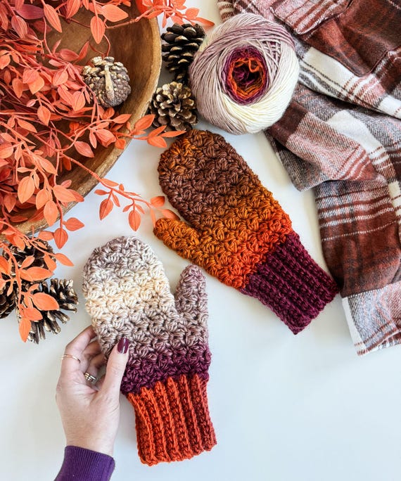 CROCHET PATTERN & VIDEO/ The Chunky Suzette Mittens and Fingerless Gloves, Crochet Mittens, Easy Gloves, Winter Crochet, Gifting, Pdf