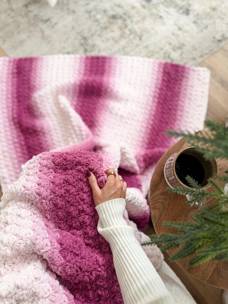 CROCHET PATTERN & VIDEO/ The 2-Day Throw Blanket, Easy Crochet Blanket, Beginner Pattern, Pdf, Quick Crochet Pattern, Chunky Blanket image 15