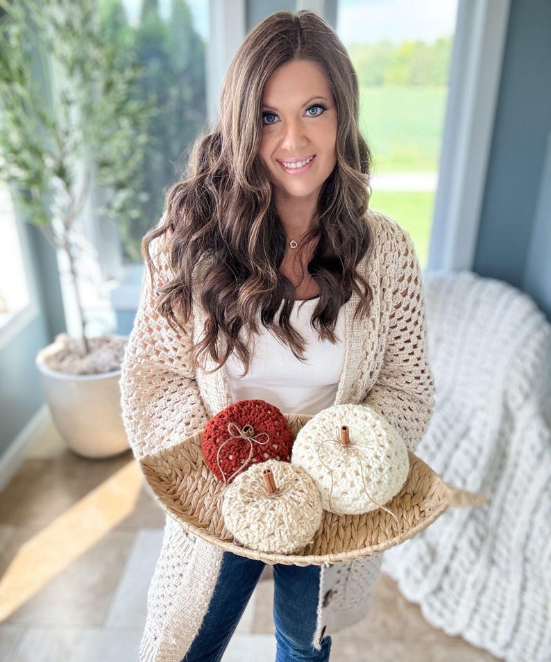 CROCHET PATTERN/ Fall For Granny Pumpkins, Crochet Pumpkin Pattern, Easy Crochet Pumpkins, Granny Stitch Crochet Pumpkins image 4