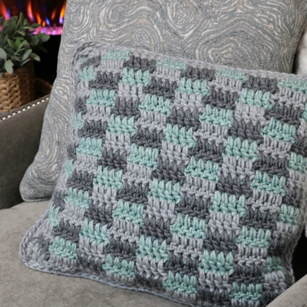 CROCHET PATTERN Rustic Farmhouse Plaid Pillow